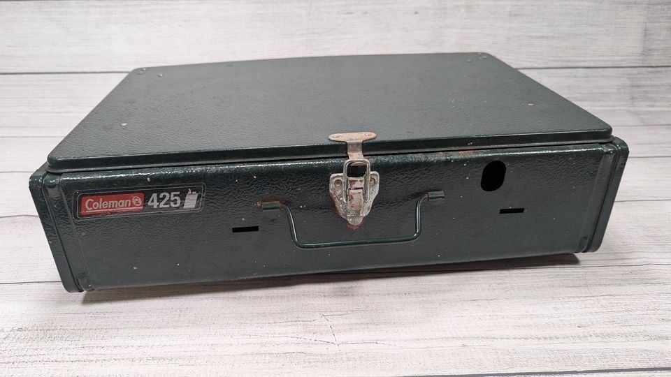 Coleman Compact Campstove 425 2 Burner Liquid Gas Camping Stove Made In USA