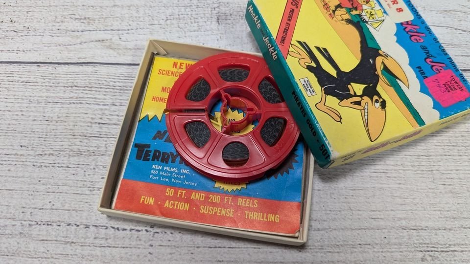 Super 8 Cartoon Movie - Heckle and Jeckle Pirates Gold