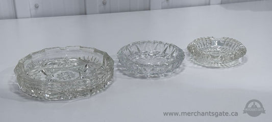 Set of 3 Clear Pressed Glass Trays Starburst Pattern