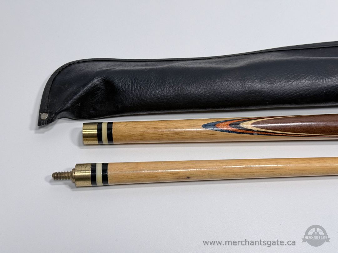 Vintage Two Piece 19oz Pool Cue with Carry Case 57.5" Maple Billiard Cue Stick