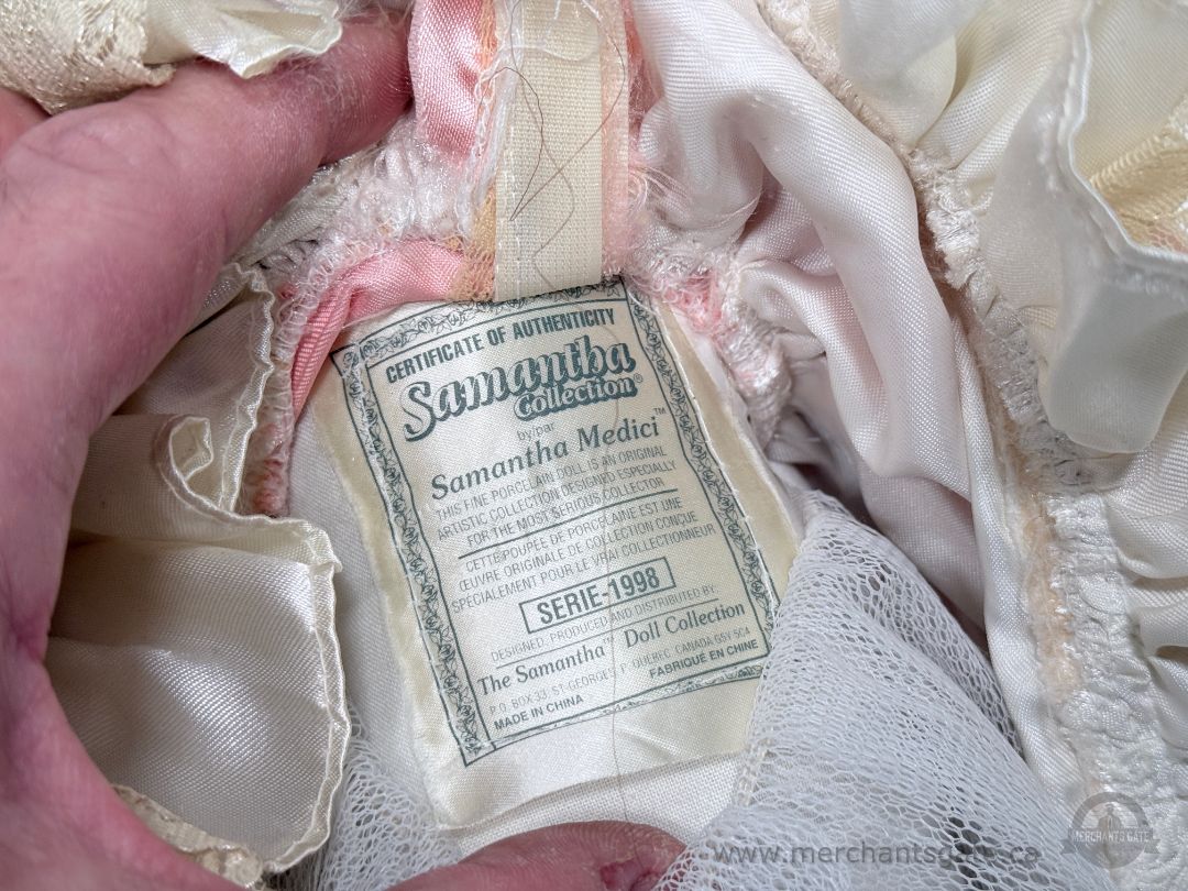 1998 Samantha Medici Porcelain Collector Doll with Stand + Extra