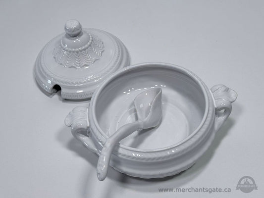 Vintage White Ceramic Soup Tureen with Lid And Ladle Leaf Pattern Serving Dish