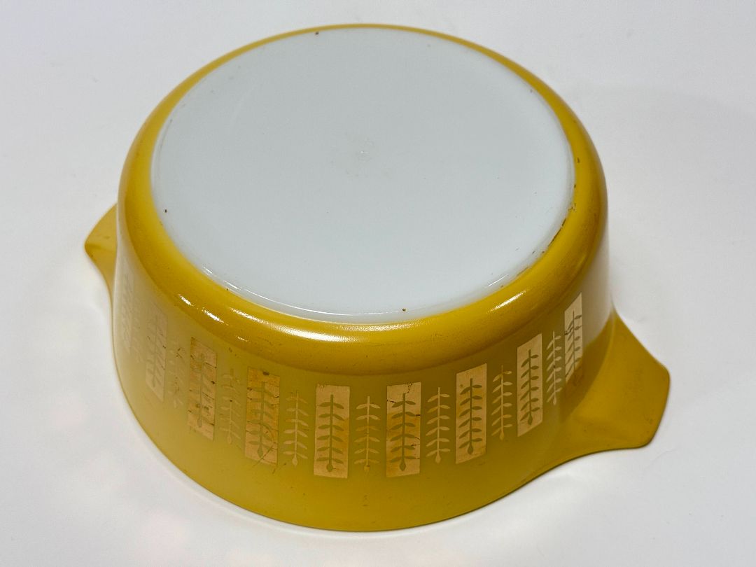 Vintage Pyrex 475-B 2.5 Quart Casserole Dish – Rare Saxony Promo Pattern