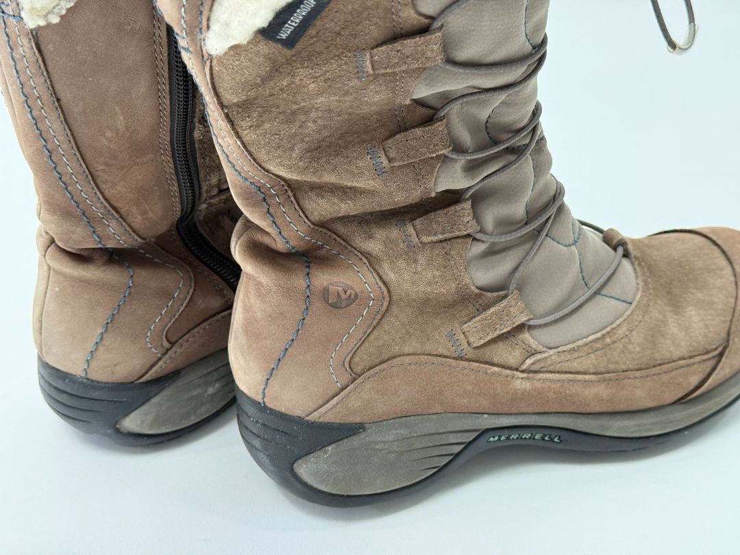 Merrell Encore Stone Winter Boots – Size 8