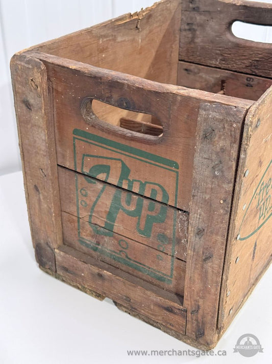 Vintage 7Up Wooden Soda Crate Fresh Up with 7UP Bottle Carrier Divider
