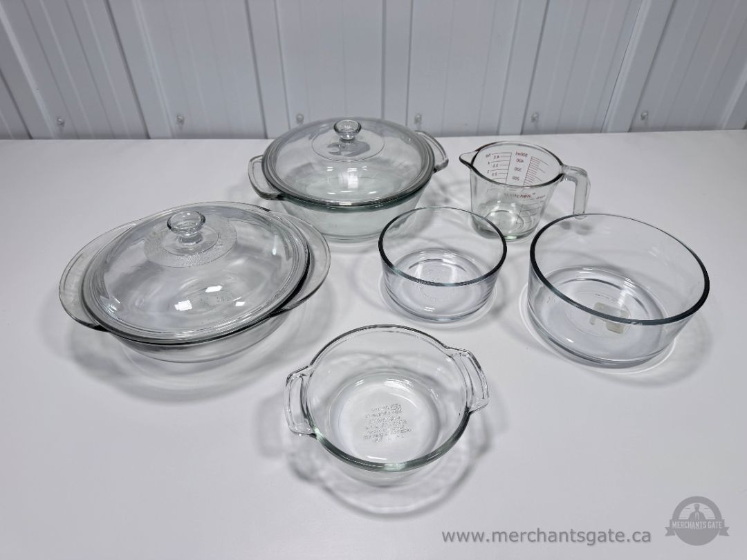 Anchor Hocking Glass Bakeware Casserole Dishes Bowls Measuring Cup 7 Piece Lot