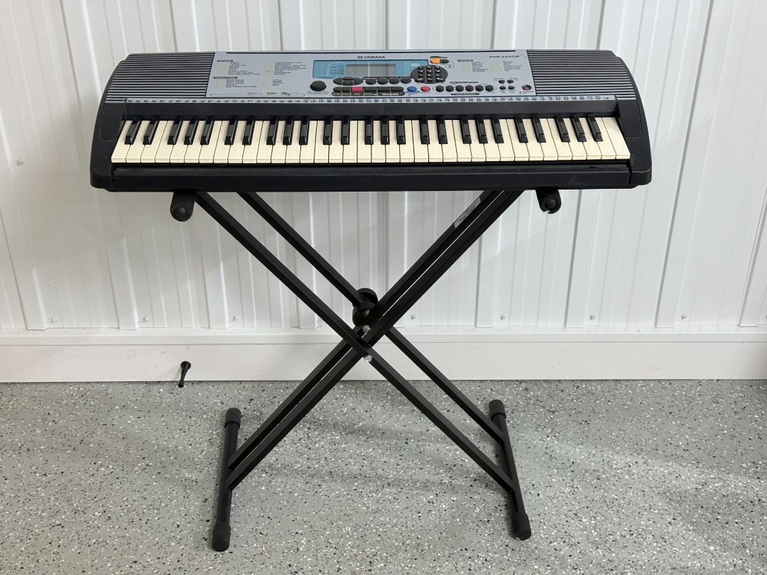 Yamaha PSR225GM 61 Key Electronic Keyboard With Stand And Power Adapter