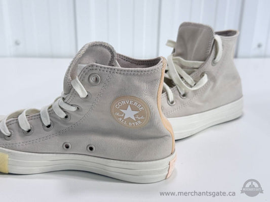 Converse Chuck Taylor All Star Women's High Top Sneakers Size 6 Grey