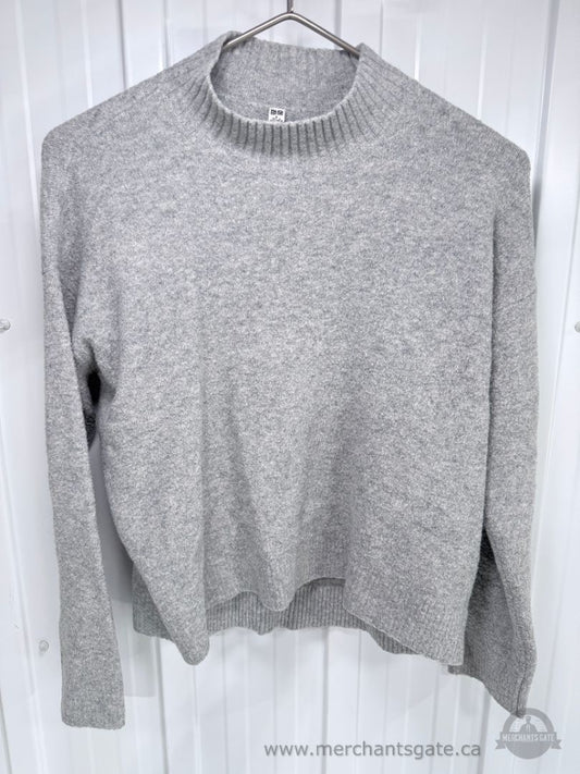 Women’s Size Medium Hoodie Sweater Jacket Clothing Lot – Columbia Volcom Hard Rock