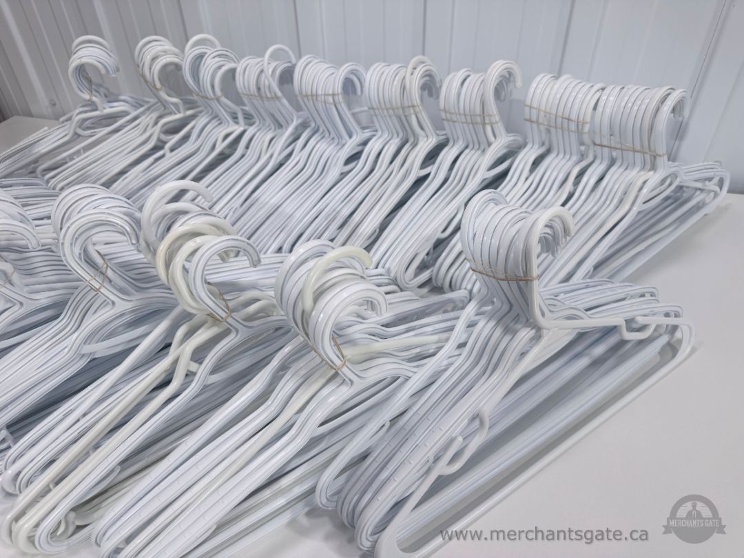 Large Lot of 200+ Plastic Clothes Hangers – Assorted Colours and Styles
