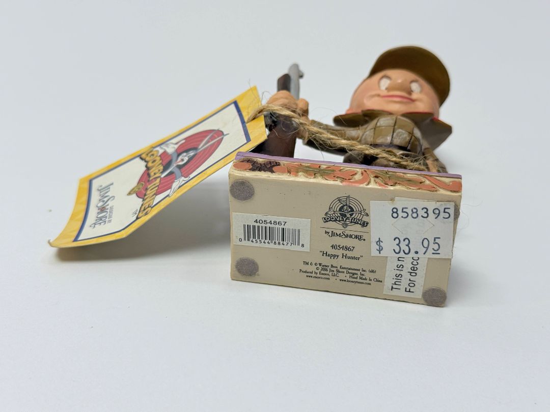 New Jim Shore Looney Tunes Elmer Fudd Figurine "Happy Hunter"