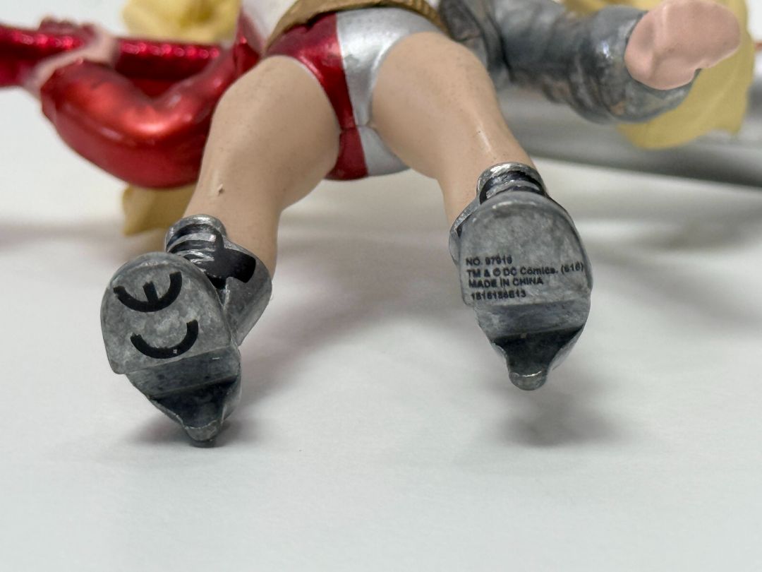 Harley Quinn DC Comics Collectible Figure With Baseball Bat