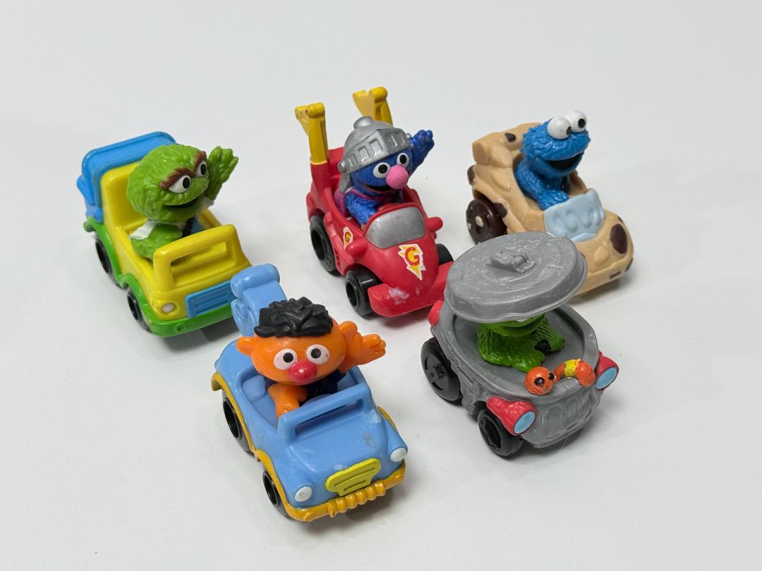 Sesame Street Pullback Vehicle Toy Lot With Ernie Grover Cookie Monster And Oscar
