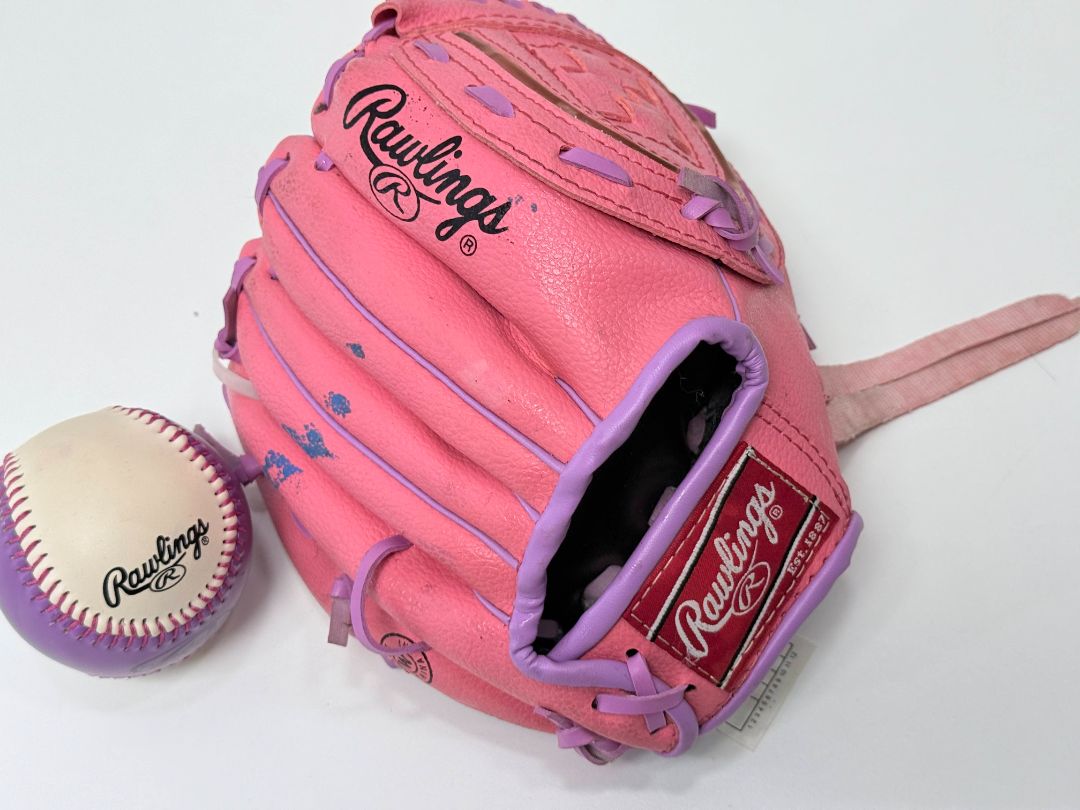 Rawlings Girls Rule Pink Purple Baseball Glove LS115G With Ball Lightning Series