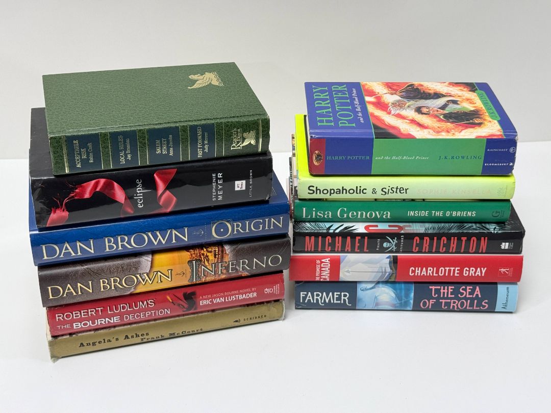Hardcover Book Lot Mixed Authors Dan Brown J.K. Rowling Michael Crichton Sophie Kinsella