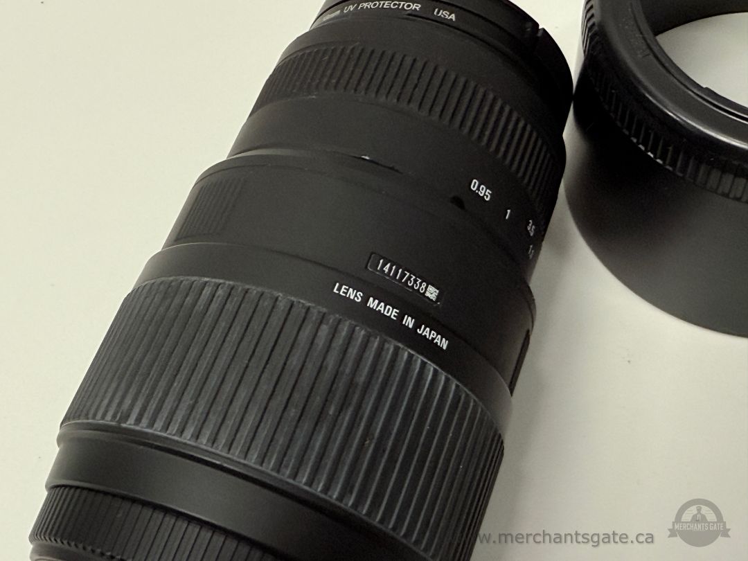 Sigma 70-300mm f4-5.6 DG Telephoto Zoom Lens