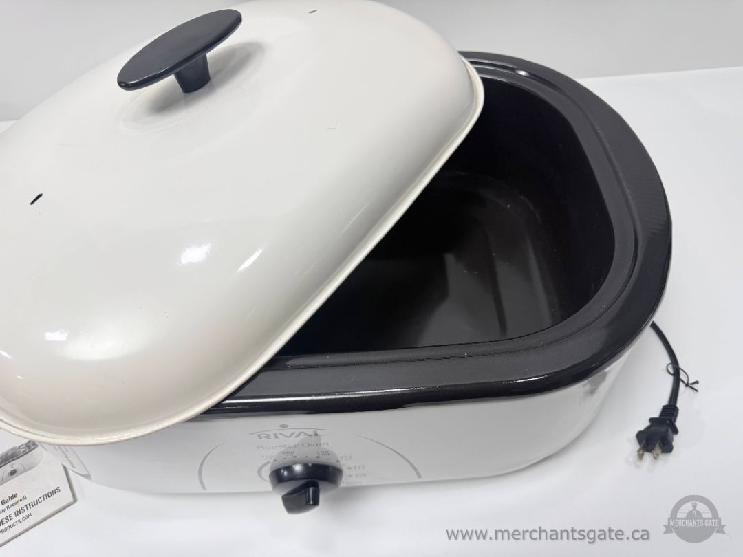 Rival 16 Quart Roaster Oven White with Lid and Manual
