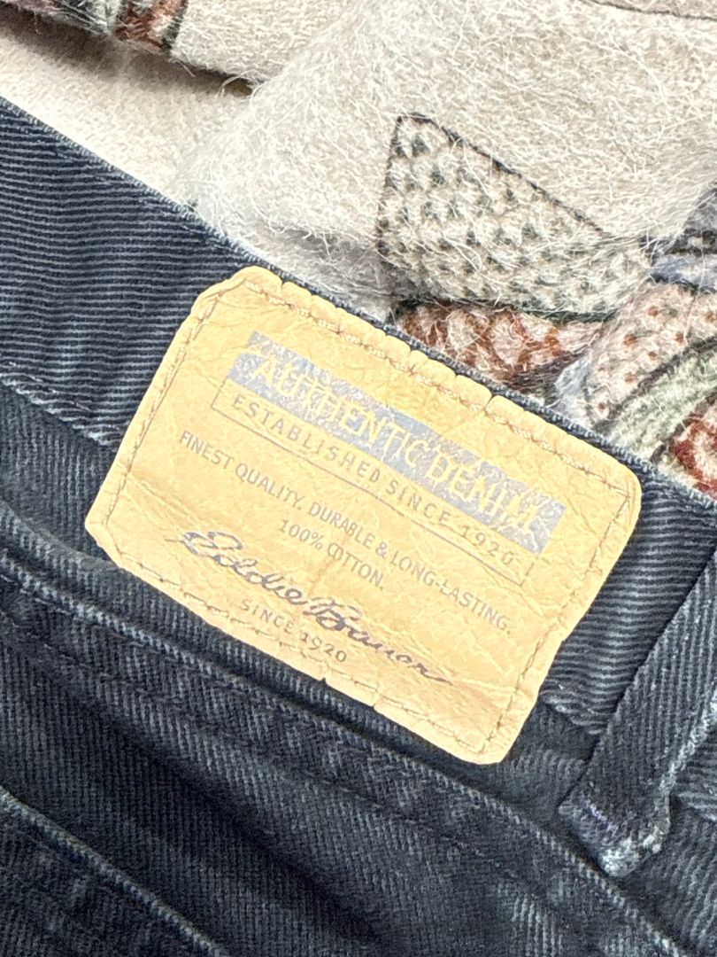 Eddie Bauer Womens Size 8 Black Denim Jeans Distressed with Frayed Hem