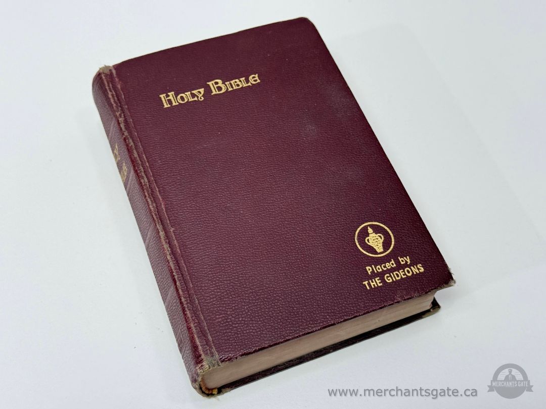 Vintage Holy Bible Gideons Edition Burgundy Faux Leather Pocket Bible