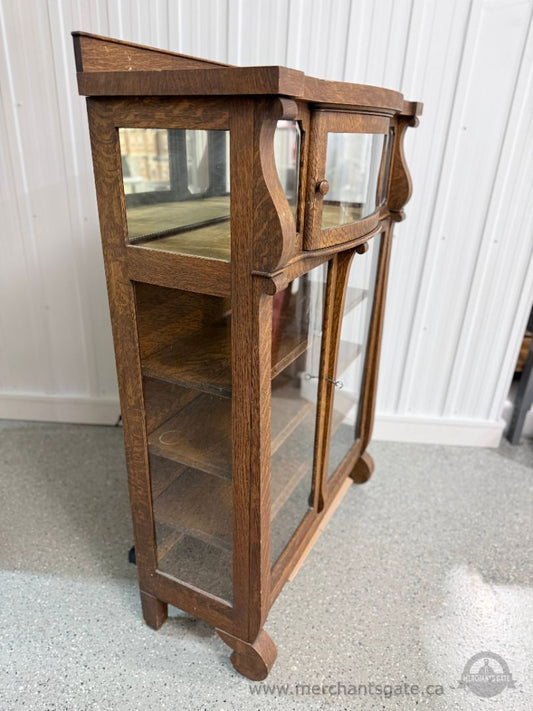 Antique Oak Curved Glass Display Cabinet with Felt Interior c.1900–1920