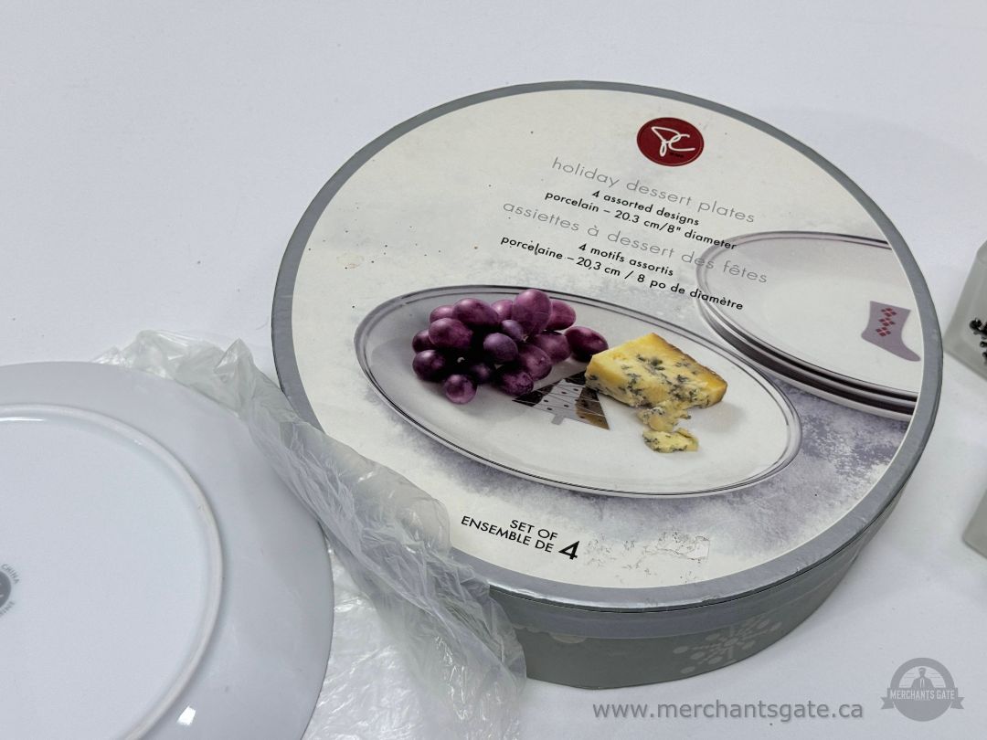 Holiday Dessert Plate Set – 4 Porcelain Plates with Holiday Candles (New)