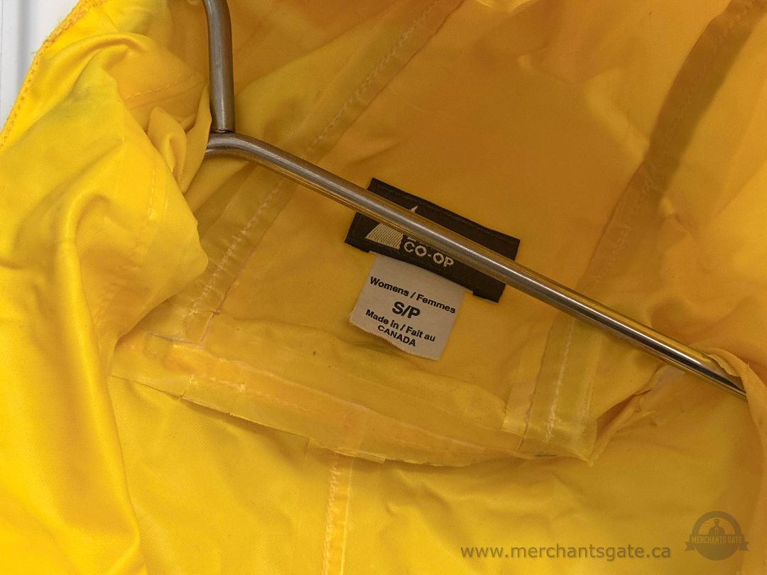 MEC Yellow Hooded Rain Jacket Womens Size Small Made in Canada