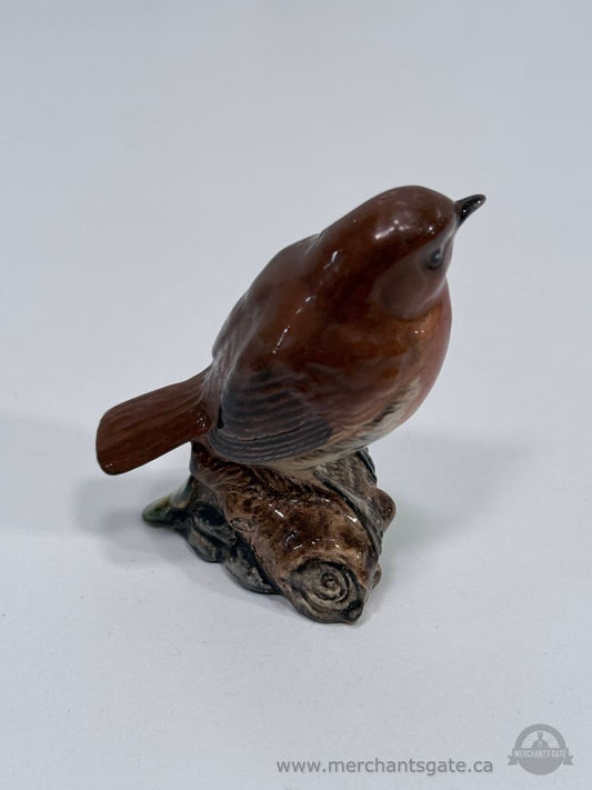 Royal Doulton Robin Figurine Bone China Bird on Log Made in England