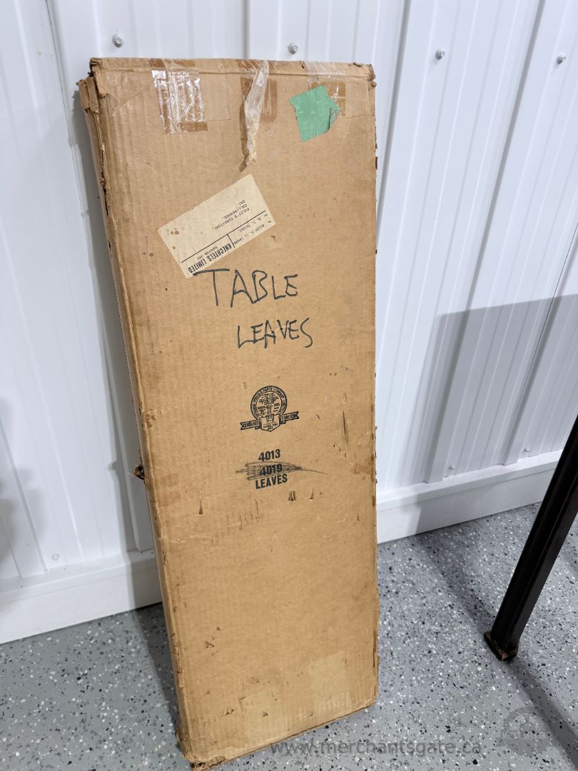 Vintage 1940s–1960s Wheeler Limited Mahogany Gate Leg Extension Table – 76" with Leaves