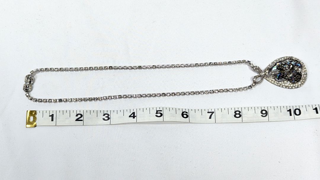 Vintage 1871 Canada Stamped Costumer Crystal Necklace / 18"