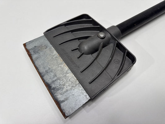 Suncast Ice Scraper 8” Blade 50 In Long