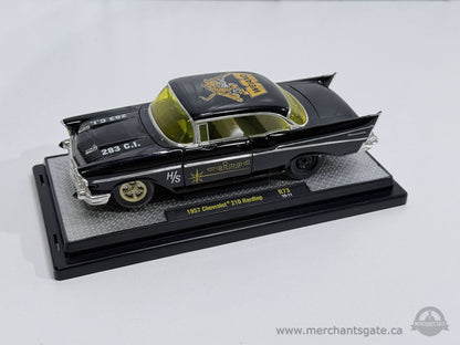 M2 Machines 1957 Chevrolet 210 Hardtop 1:24 Scale Diecast Model Car with Display Base