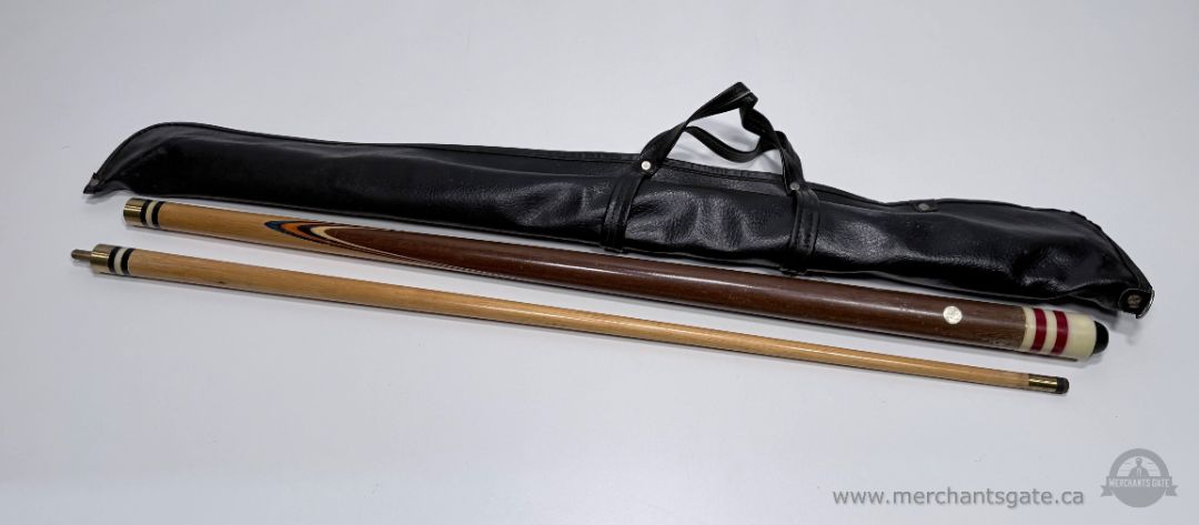 Vintage Two Piece 19oz Pool Cue with Carry Case 57.5" Maple Billiard Cue Stick