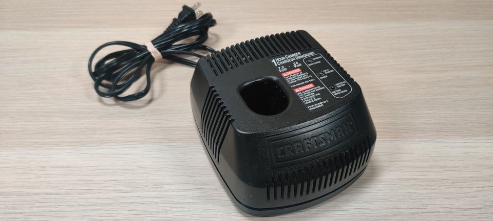 Craftsman 7.2v-24v NiCd / NiMh 1 Hour Battery Charger