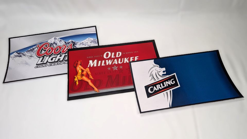 Set of 3 Retail / Bar Plastic Beer Signs 16" x 9" Coors Old Milwaukee Carling