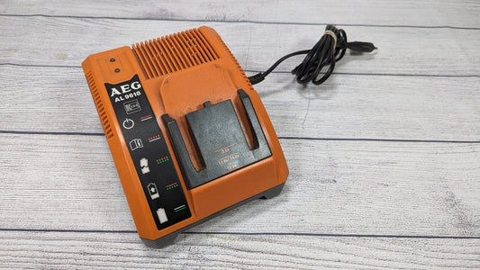 AEG / Ridgid 240v EU Plug Li-Ion 9.6v-18v Battery Charger