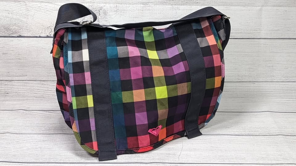 Roxy 15" Checkered Messenger Bag