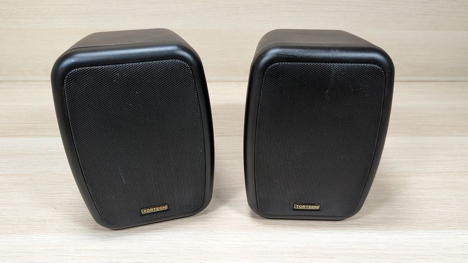 2 x Tortech EMS440 50W Indoor/Outdoor Speakers