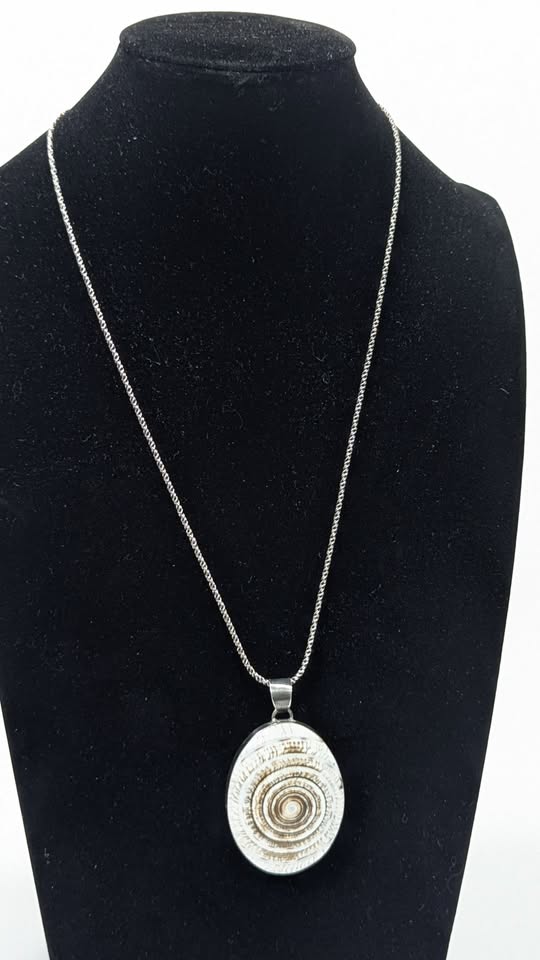 Vintage Polished Shell 925 Pendant + 20" Sterling Necklace