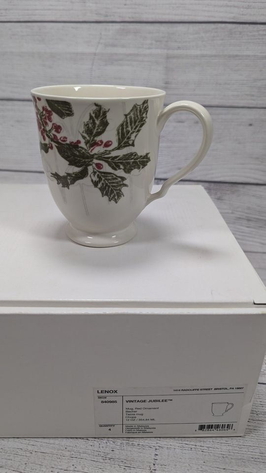 New! LENOX American by Design Jubilee Alice Drew Set of 4 Christmas Mugs