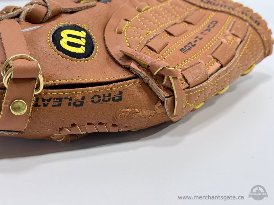 New Old Stock Wilson MLB Pro Pleat 11.5" Baseball Glove Staff Leather A2236 MLB9