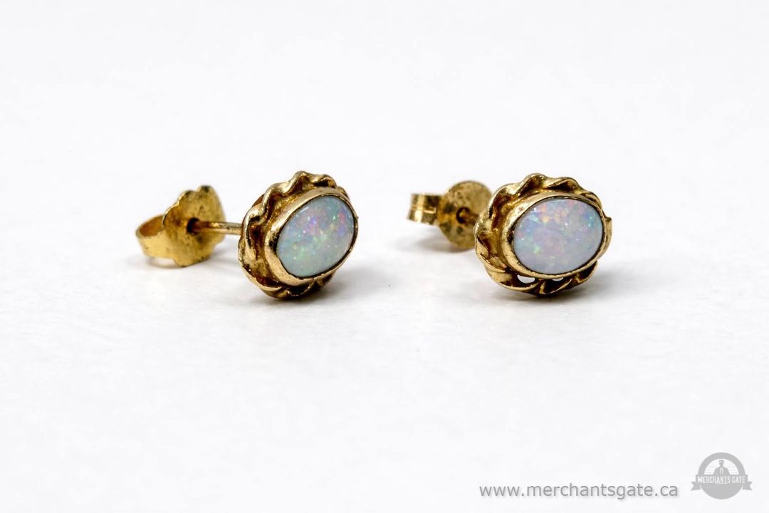 9K Gold Guernsey Opal Stud Earrings 375 Stamped Vintage Floral Setting