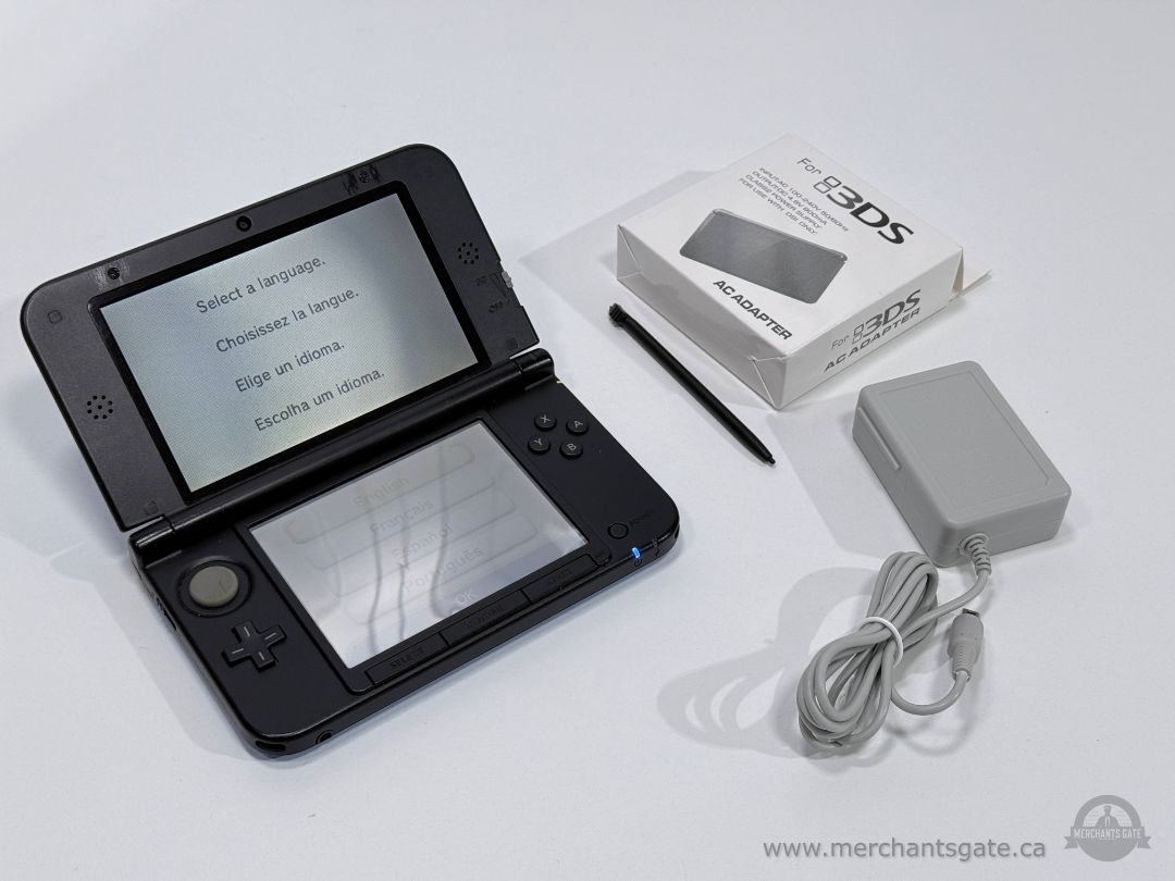 Nintendo 3DS XL Blue Handheld Console with Charger Stylus Tested Factory Reset