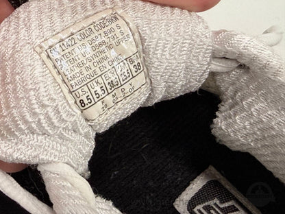 Skechers Sport D Lites Black and White Running Shoes Womens Size 8.5