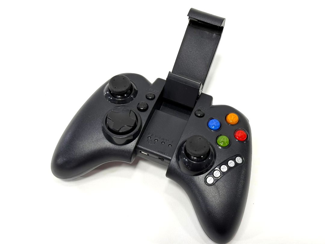 iPega Bluetooth Phone Gaming Controller