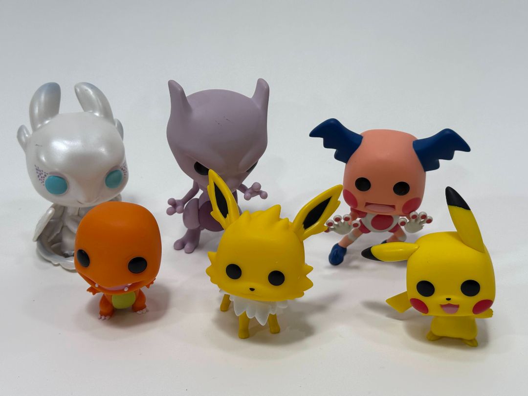 Lot of 6 Funko Pop Figures – Pokémon & Light Fury