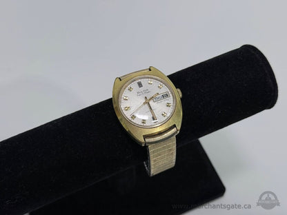Vintage Bulova Set-O-Matic Dual-Day Automatic Watch Day Date Gold Tone 1970s Run