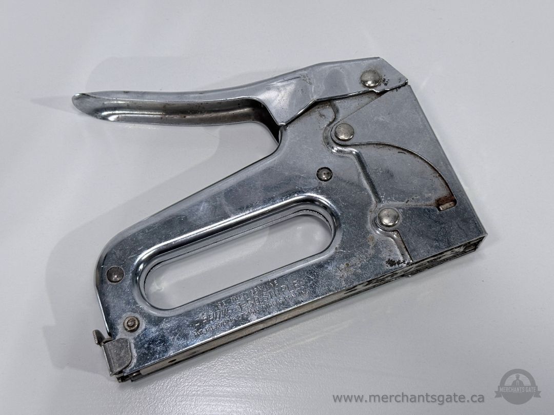 Arrow T50 Staple Gun Heavy Duty Steel Construction Manual Stapler Tool