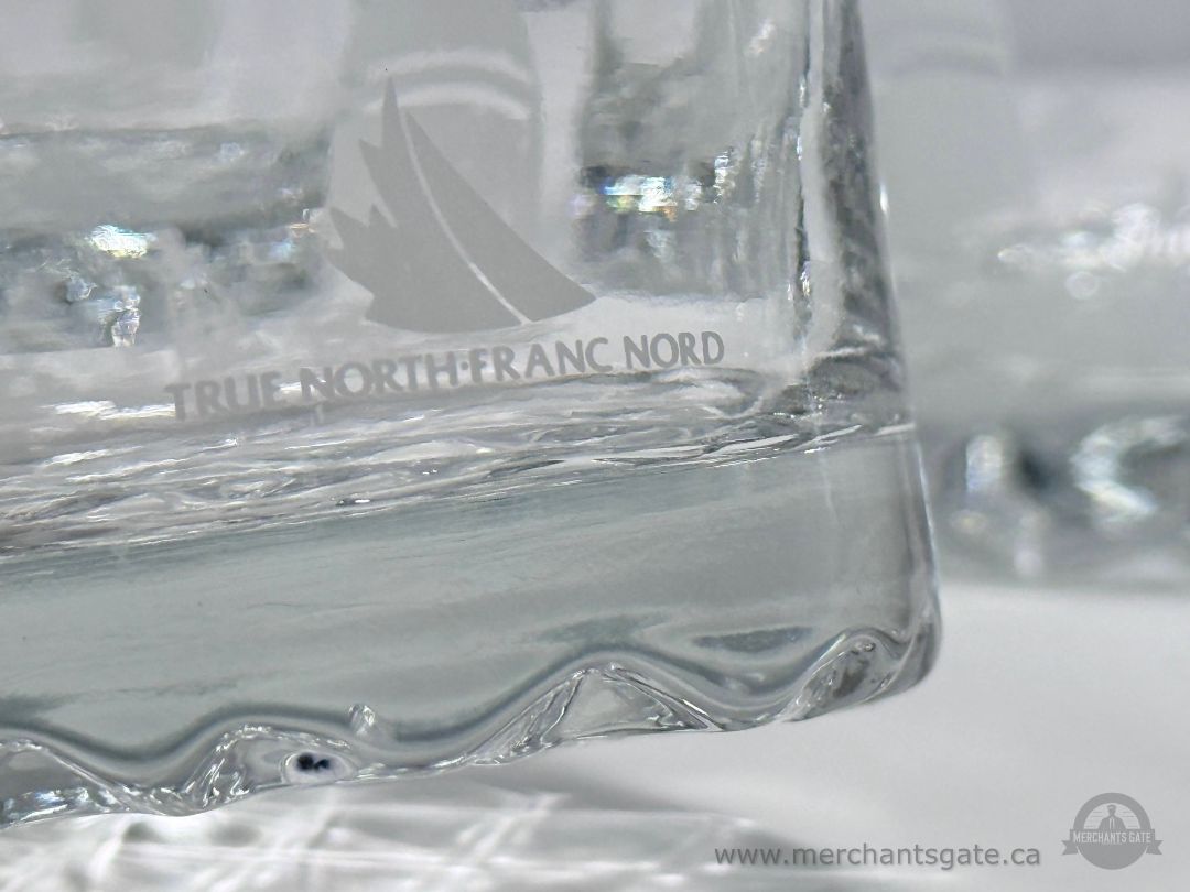 Vintage Canadian True North Nautical Etched Bar Glass Set – Sailboats & Maple Leaf (8)