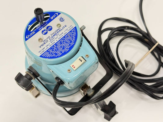 Vintage ACME-Lite Deluxe Video Camera Floodlight – Model 625