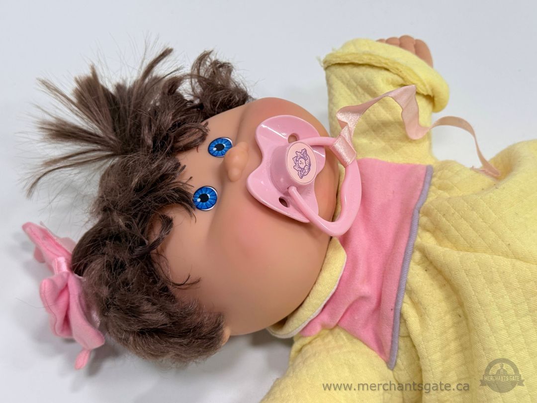 Cabbage Patch Kids Doll 2004 OAA Inc Brown Hair Blue Eyes with Pacifier Outfit